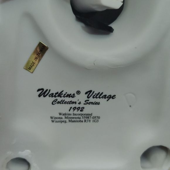 Watkins Village General Store 1992 light up figurine - Picture 2 of 4